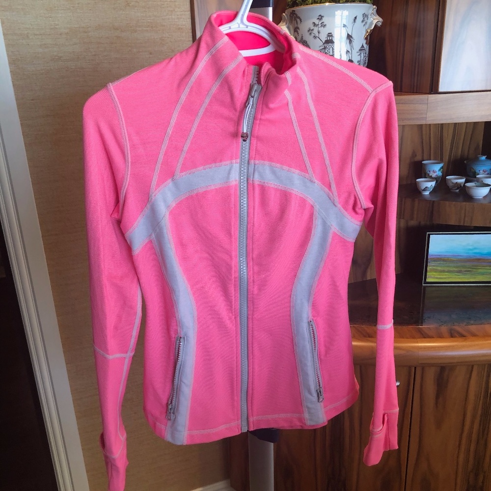 Lululemon sweater